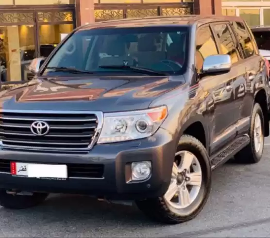 مستعملة Toyota Land Cruiser للإيجار في الدوحة #5112 - 1  صورة 